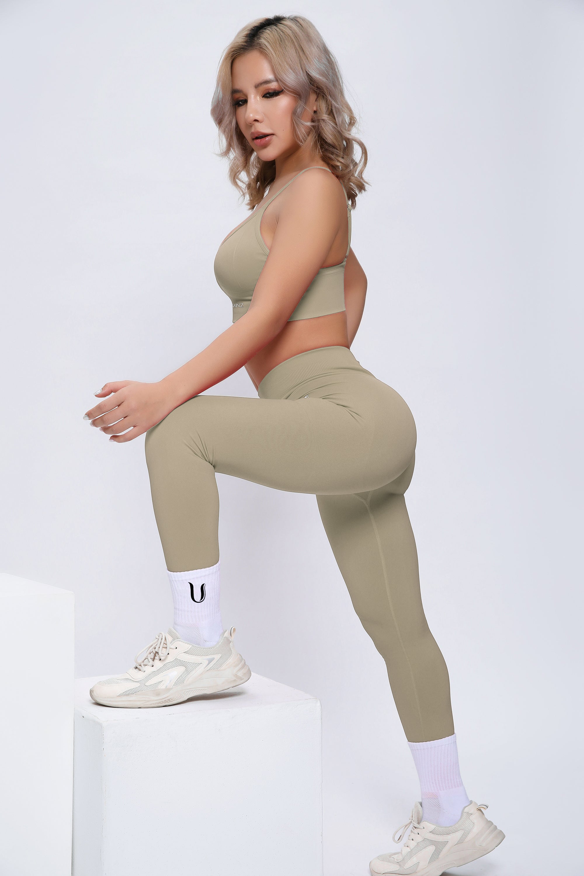 Joy | Sculpt Legging with Scrunch – Green