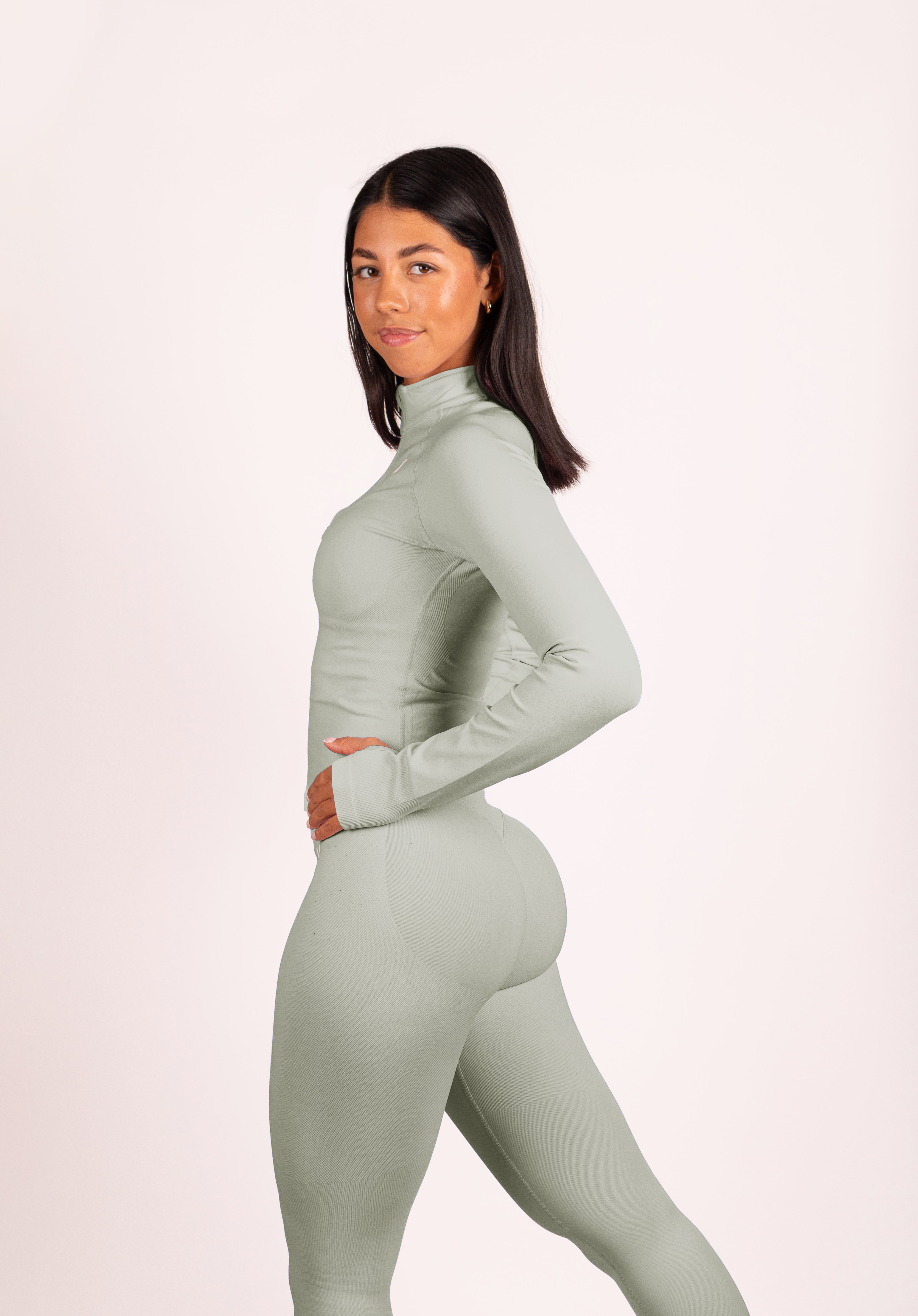 Beau | Premium High Performance Scrunch Leggings - Ivory