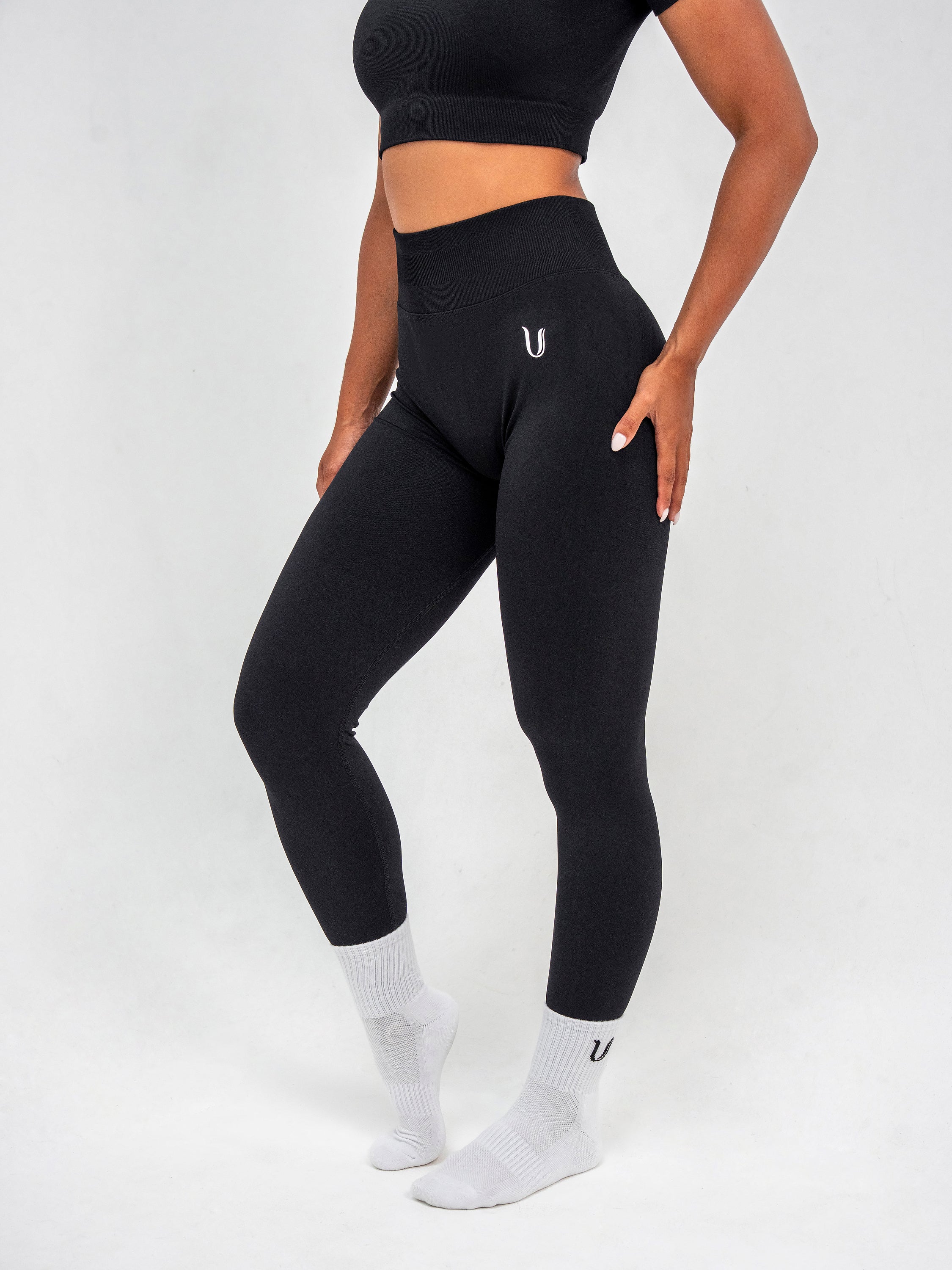 Luna | Premium Seamless Scrunch Legging - Black