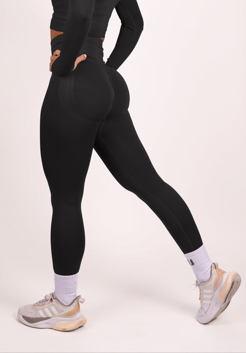 Leonie Premium Scrunch Legging Black - Women's sportswear | Ultimate Gainz